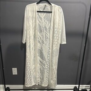 SPANNER White Sheer Robe
